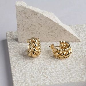 18k Wide Gold Twisted Hoop Earrings